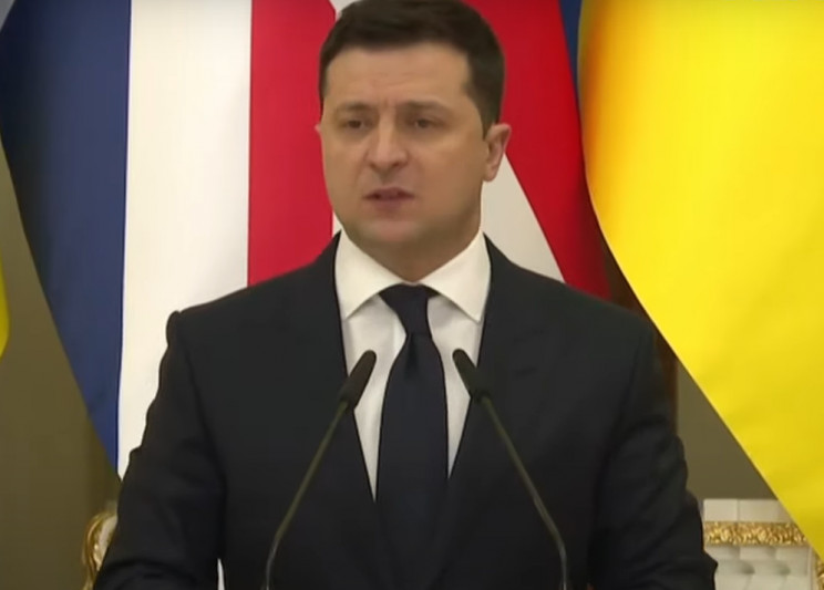 Донбасс разрушен, но украинцы будут защищаться до конца, – Зеленский