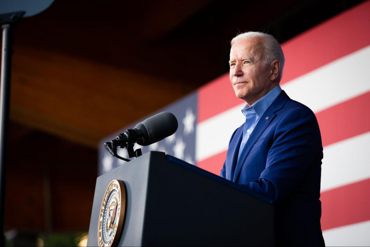 Байден призвал граждан США немедленно уехать из Украины