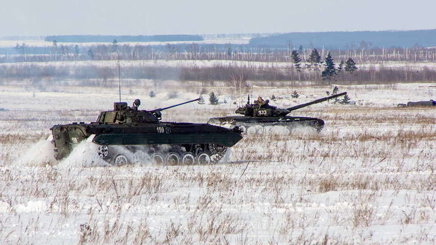 Боевики “ЛНР” пригрозили Украине войной: требуют вывести войска из Луганской области