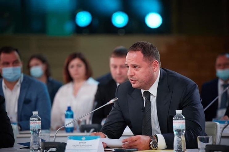 Глава Офиса президента заболел коронавирусом