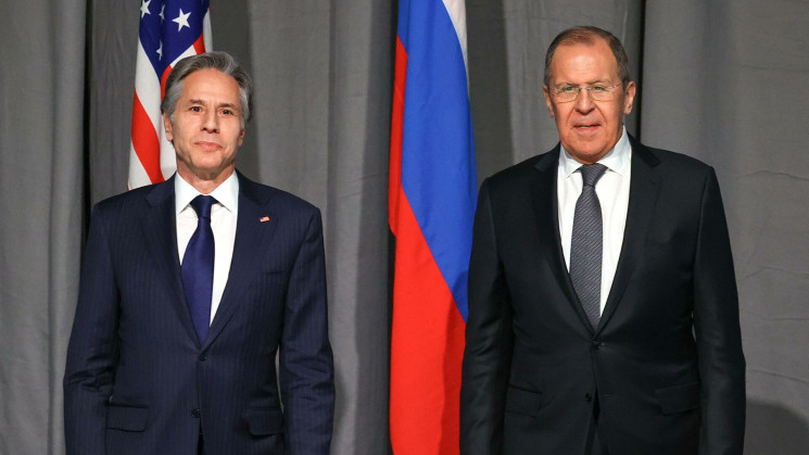 Госсекретарь США хочет встретиться с Лавровым