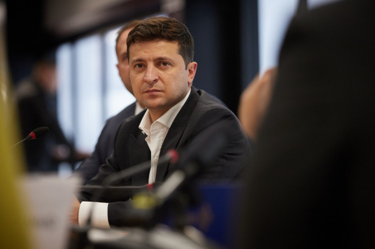 “Если что-то произойдет – будет везде”: Зеленский назвал переезд посольств во Львов большой ошибкой