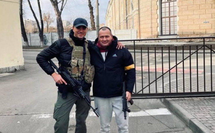 “С оружием в руках”. Палатный призвал украинцев вступать в терроборону