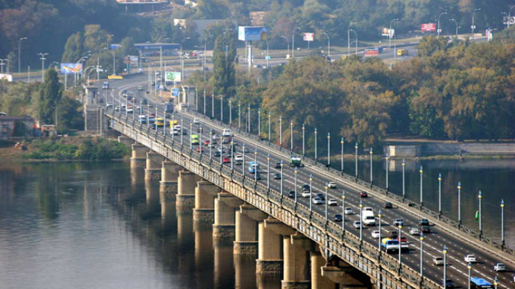 Мост Патона в Киеве капитально отремонтирует Мининфраструктуры, – СМИ