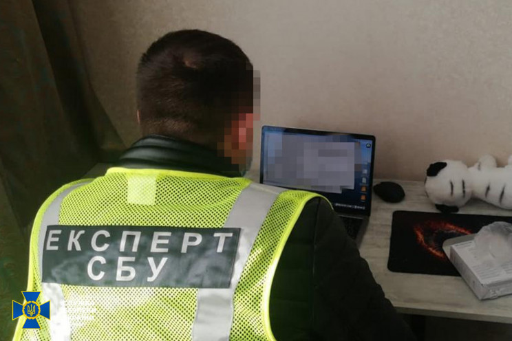 Выступал на ТВ и организовывал митинги: СБУ разоблачила “журналиста”, работавшего на спецслужбы РФ