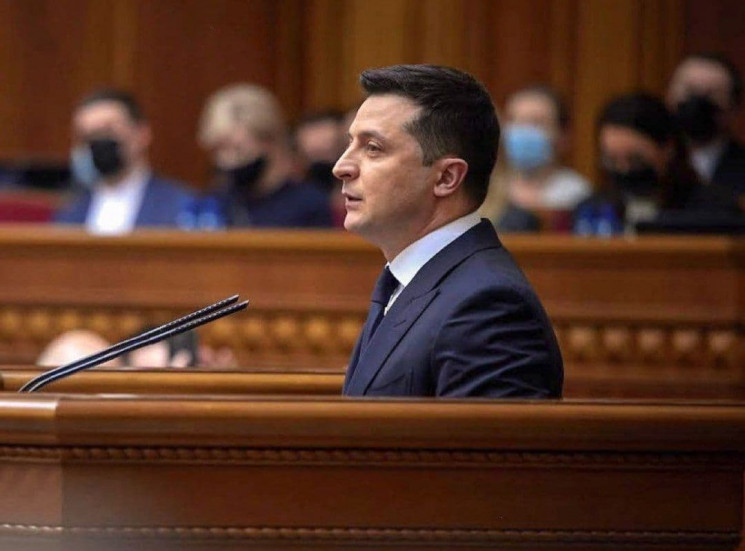 Зеленский рассказал, что Украина будет делать с оружием от других стран