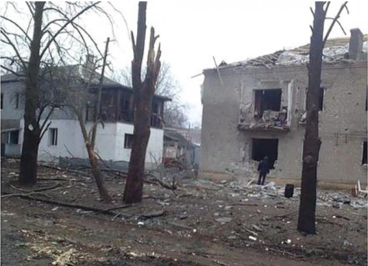 Волноваху превратили в руины: Что происходит в городе