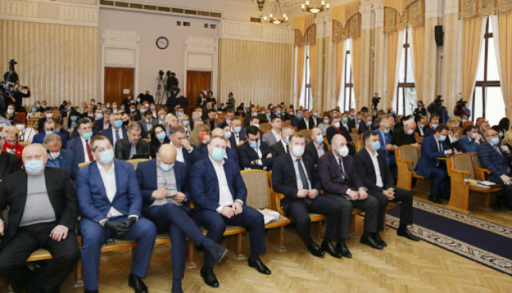 В Харькове созывают внеочередную сессию облсовета