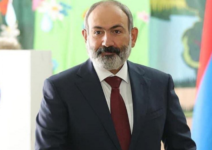 Пашинян заявил о желании подписать с Азербайджаном мирное соглашение по Карабаху