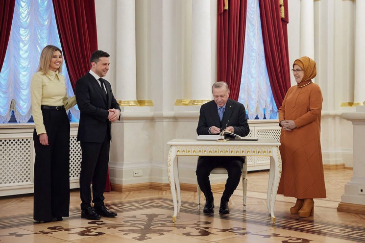Украина и Турция подписали соглашение о свободной торговле