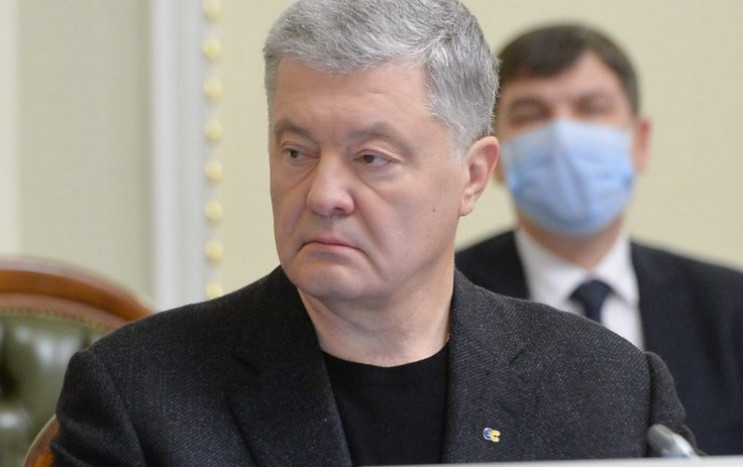 Порошенко призвал Зеленского уволить Пристайко после скандального заявления о членстве Украины в НАТО