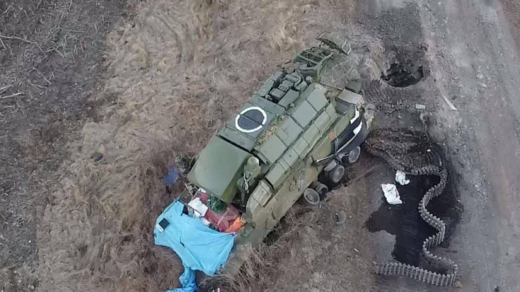 Украинские саперы взорвали рашистский ракетный комплекс “Тор М1”
