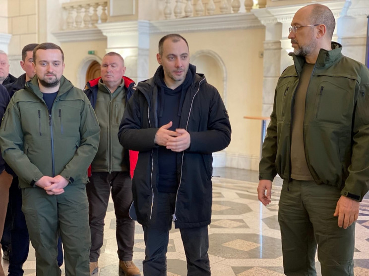 Железнодорожники, эвакуировавшие людей из зоны боевых действий и снабжавшие гумпомощью, получили государственные награды