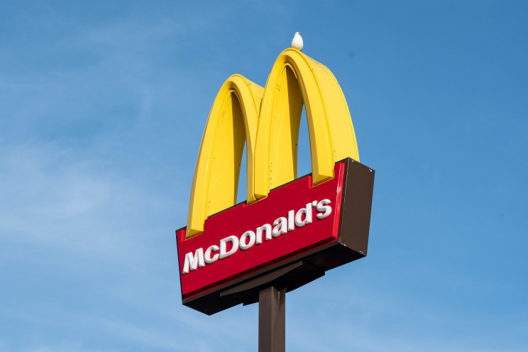 В McDonald’s решили закрыть все 850 заведений на России