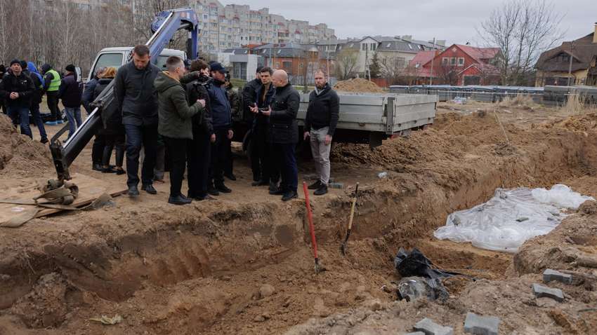 Зверства оккупантов в Киевской области: прокурор Международного уголовного суда посетил Бучу