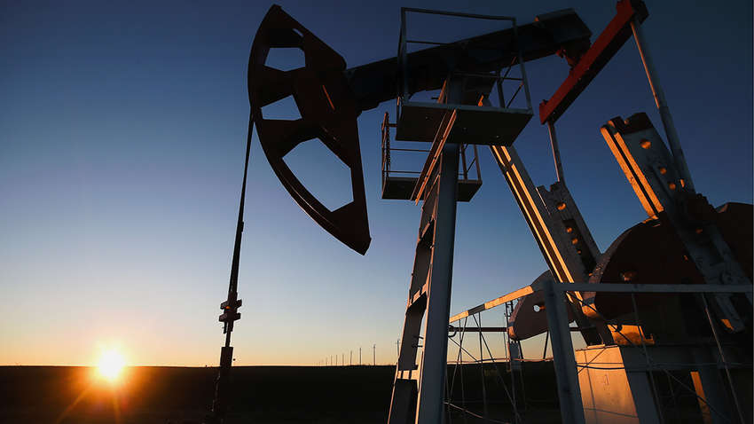 ЕС готовится отказаться от нефти РФ – вопрос будет продвигать Париж