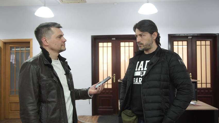 Сергей Притула о волонтерском штабе: на первой неделе, все что мы имели, раздавалось во все стороны