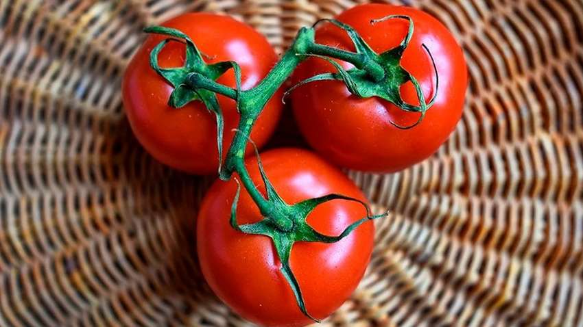 Срочно в рацион: какие продукты помогают продлить молодость
