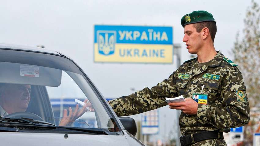 Визовый режим с РФ: почему это крест на «русском мире» в Украине – почему решились только сейчас