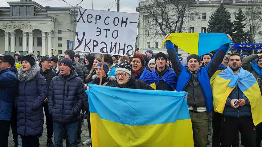 В Херсоне серия взрывов: что произошло