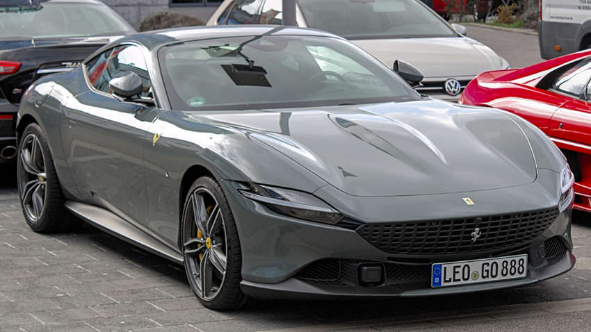 Самая дорогая в стране Ferrari Roma: под нулевое растаможивание завезена иномарка за $221 тысячу