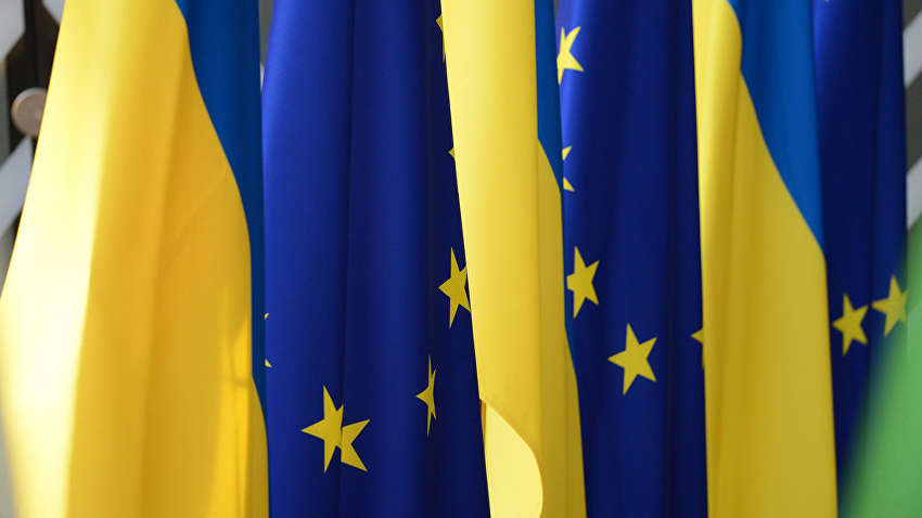 Идем в ЕС и НАТО или останавливаемся: результаты опроса украинцев