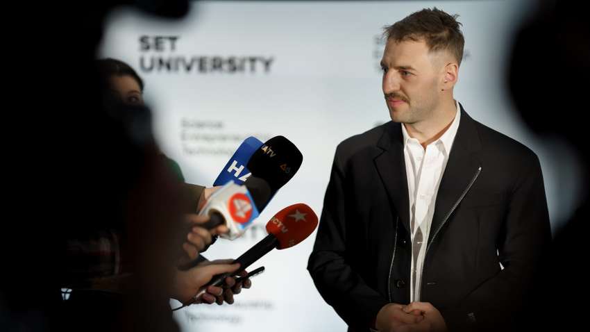 Сергій Токарєв розповів про освітні проєкти цього літа від Roosh, STEM is FEM та SET University
