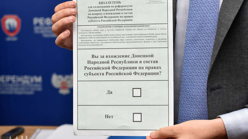 Російські окупанти почали псевдореферендум на окупованих територіях України