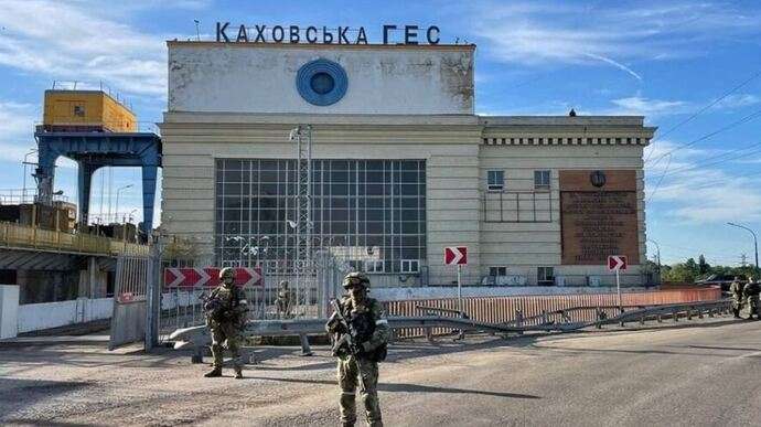 Росіяни почали скидати воду з Каховського водосховища