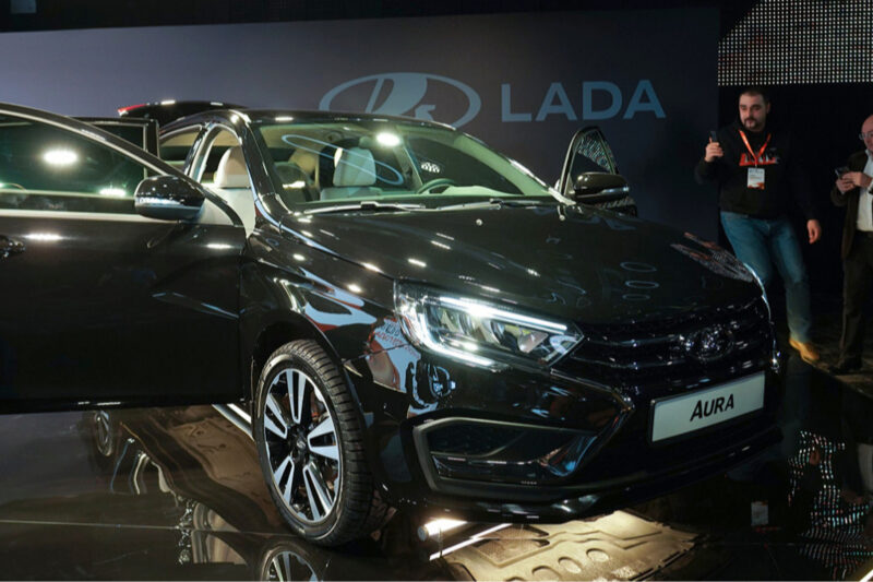 Автоваз скорочує зарплати через чотириденний тиждень