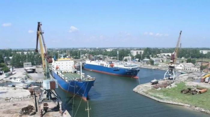 Росія нарощує потужності перевалки вантажів у Скадовську