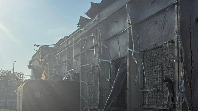 Атака на Слов’янськ: пошкоджено відділення “Нової пошти”