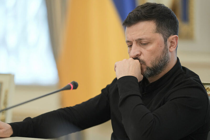 Зеленський підписав закон про збільшення оборонних видатків