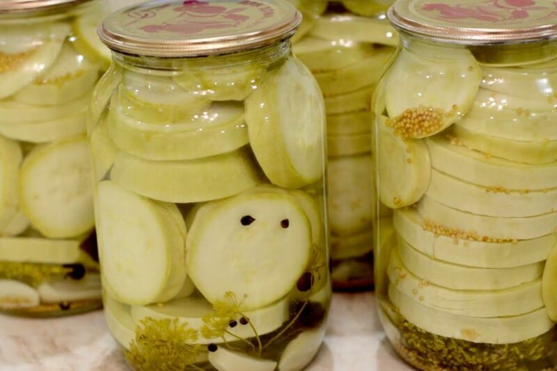 4 рецепти маринованих кабачків на зиму