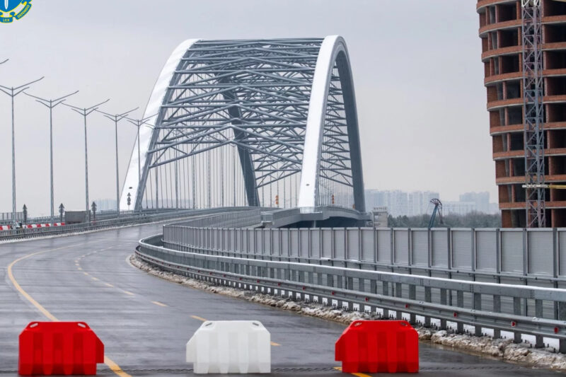 Прокуратура оскаржила договір на будівництво мосту у Києві