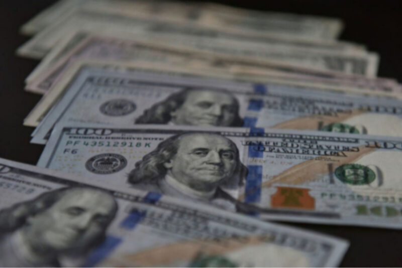 Курс євро знизився до 48,07 грн 13 серпня