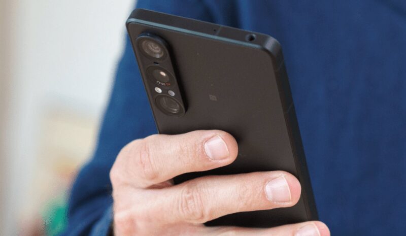 Sony пояснила проблеми з Xperia 1 VII та відновила продажі