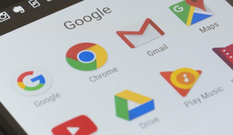 Google закликає змінити паролі для безпеки акаунтів