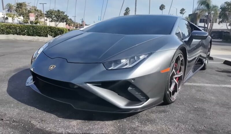 Американець знайшов викрадений Lamborghini за допомогою ШІ