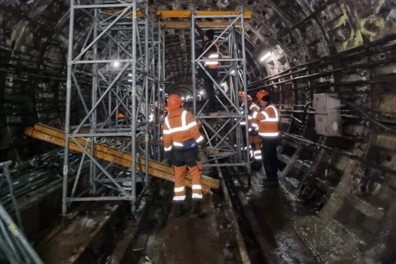Підозра у службовій недбалості в Київському метро