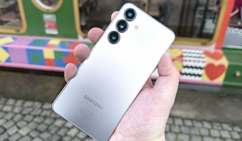Огляд смартфонів Samsung: які моделі обрати у 2025 році?