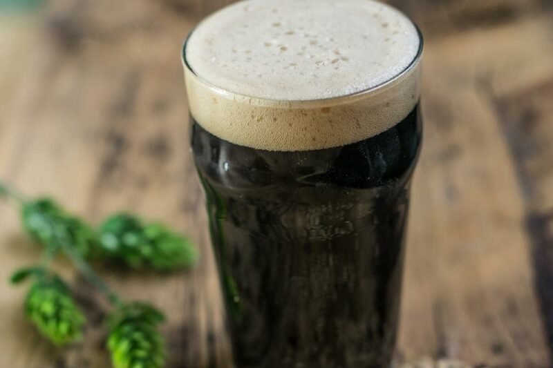 Темне пиво: сорти та особливості подачі