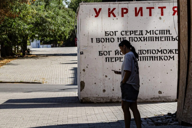 Херсонська громада отримає нові мобільні укриття