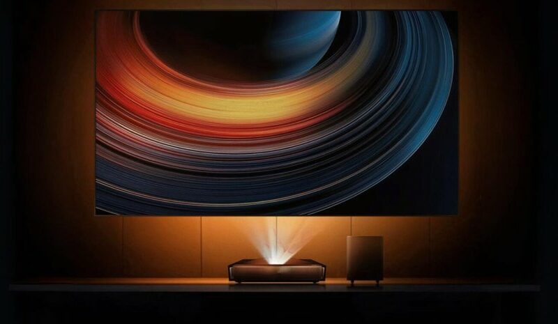 Hisense представила 150-дюймовий лазерний телевізор