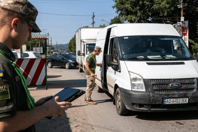 Черги на кордоні України: актуальна інформація