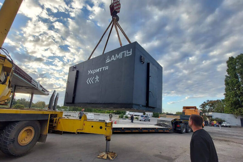 У Чорноморському порту встановили мобільні укриття