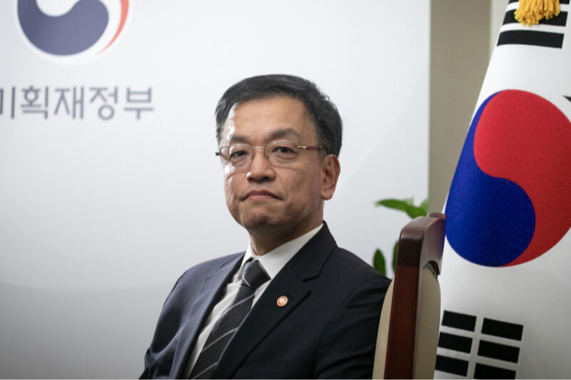 Південна Корея шукає альтернативи для інвестицій в США