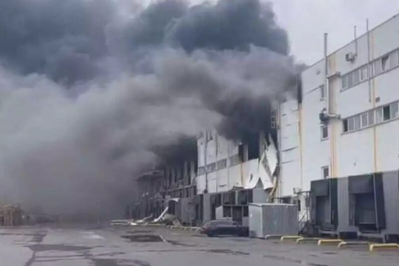 Росія атакувала склад АТБ у Дніпрі: подробиці