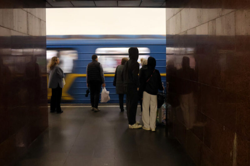 Будівництво Подільсько-Вигурівської лінії метро в Києві