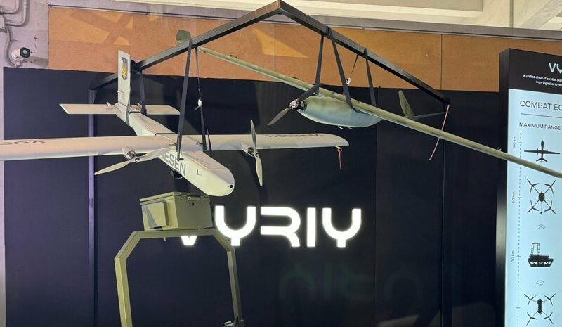 Український дрон-матка “Вересень” на виставці Defense Tech Valley 2025